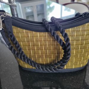 BASKETS OF CAMBODIA Hand-Made Tatami Style Green Purse